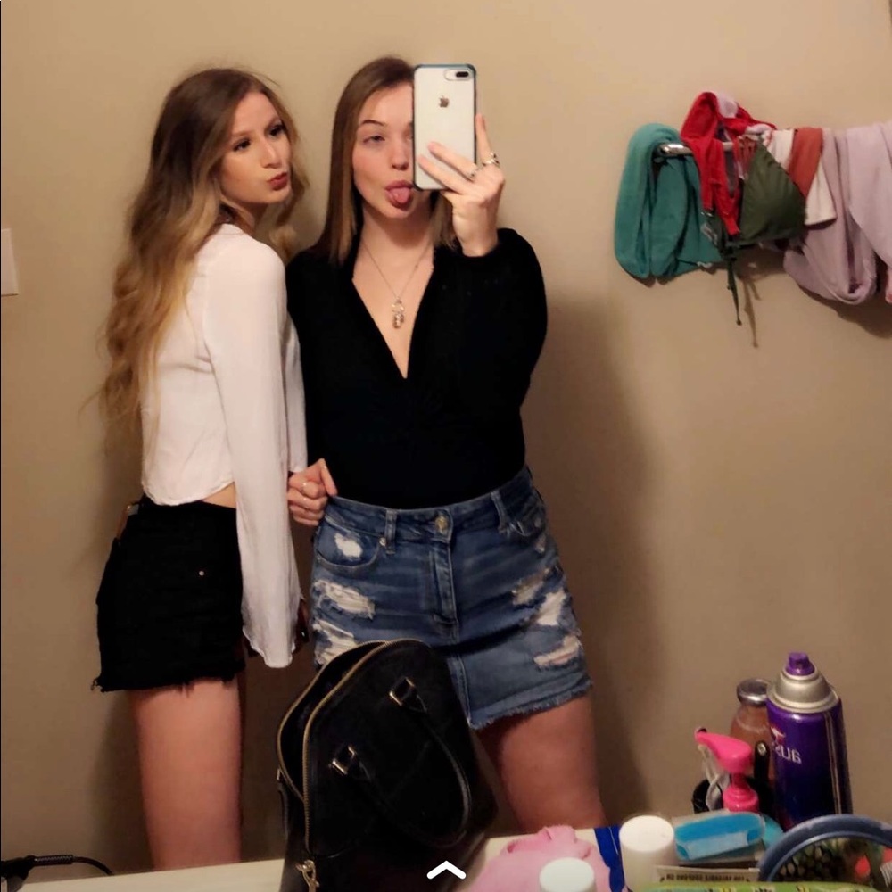 2/$15 • SIZE 22 PACSUN JEAN SHORTS